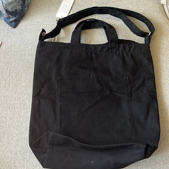 BAGGU TOTE CROSSBODY - Picture 2 of 6